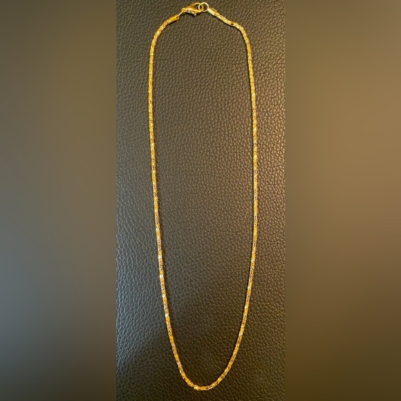 Jewelry - Gold necklace OS